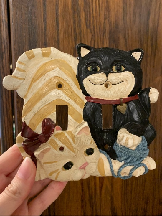 Other - Vintage Tabby and Tuxedo Cat Double Light Switch Cover by Figi